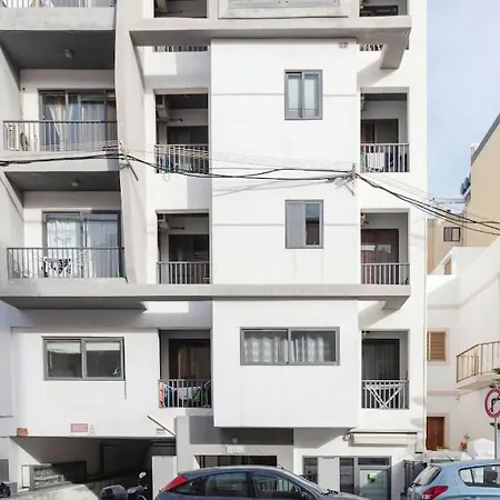 Апартаменты Cozy 1bdr Penthouse In Gzira! Near Front And Wifi Gzira