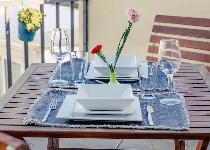 Appartement Cozy 1bdr Penthouse In Gzira! Near Front And Wifi *